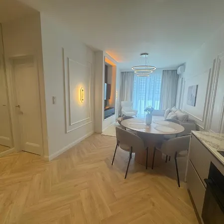 Crystal River Wroclaw