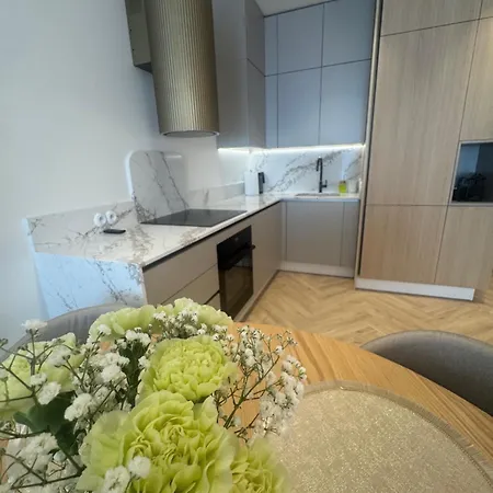 Crystal River * Wroclaw